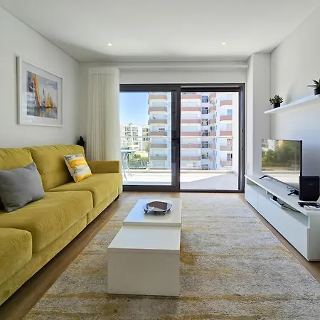 Rocha Jade Apartmán *